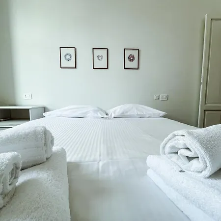 Villoresi - Large Flat Navigli, Apartment